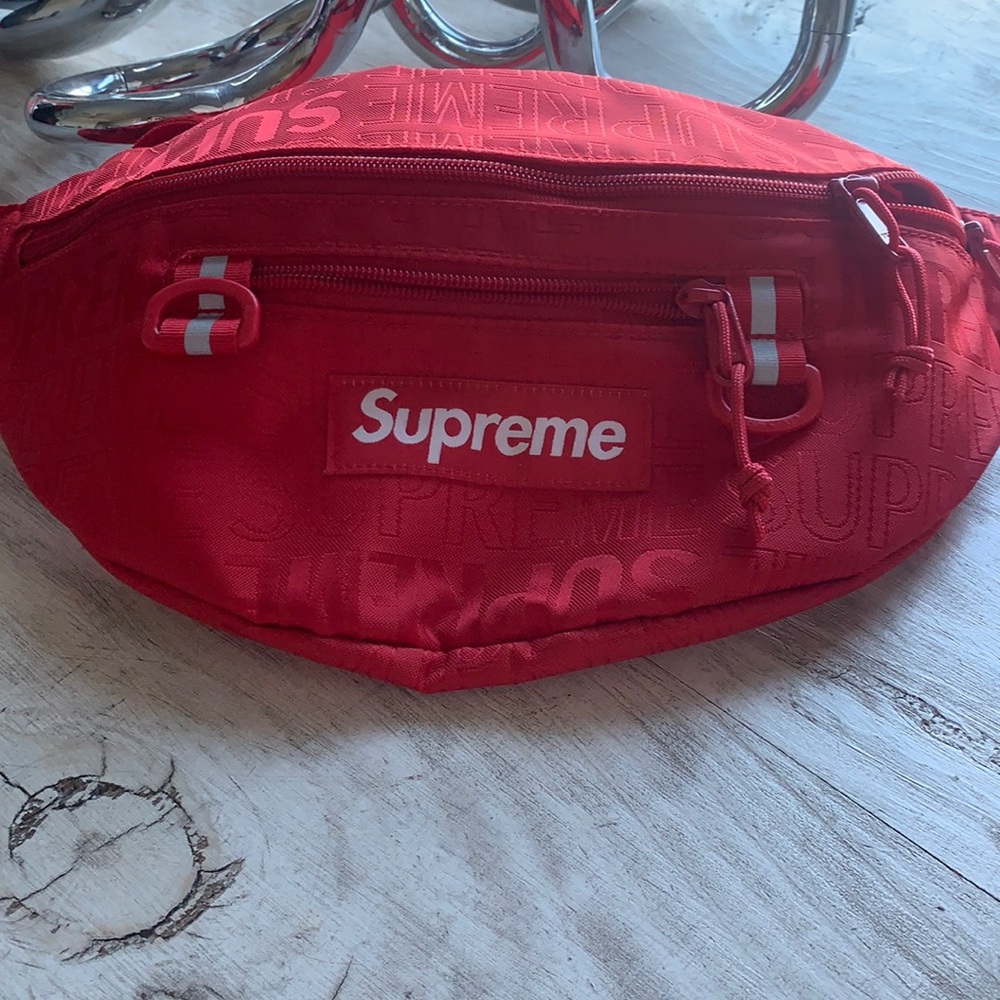 supreme waist bag (ss19)